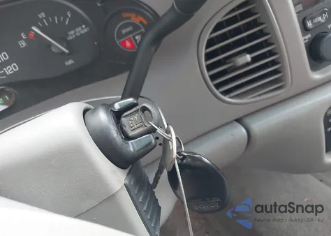 2004 Buick Century z USA, uszkodzony, nr VIN 2G4WS52J841254567